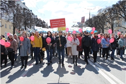 1 мая сотрудники Госархива современной истории Чувашской Республики приняли участие в традиционном первомайском шествии