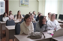 Студенты экономического факультета ЧГУ им. И.Н. Ульянова в гостях у архивистов